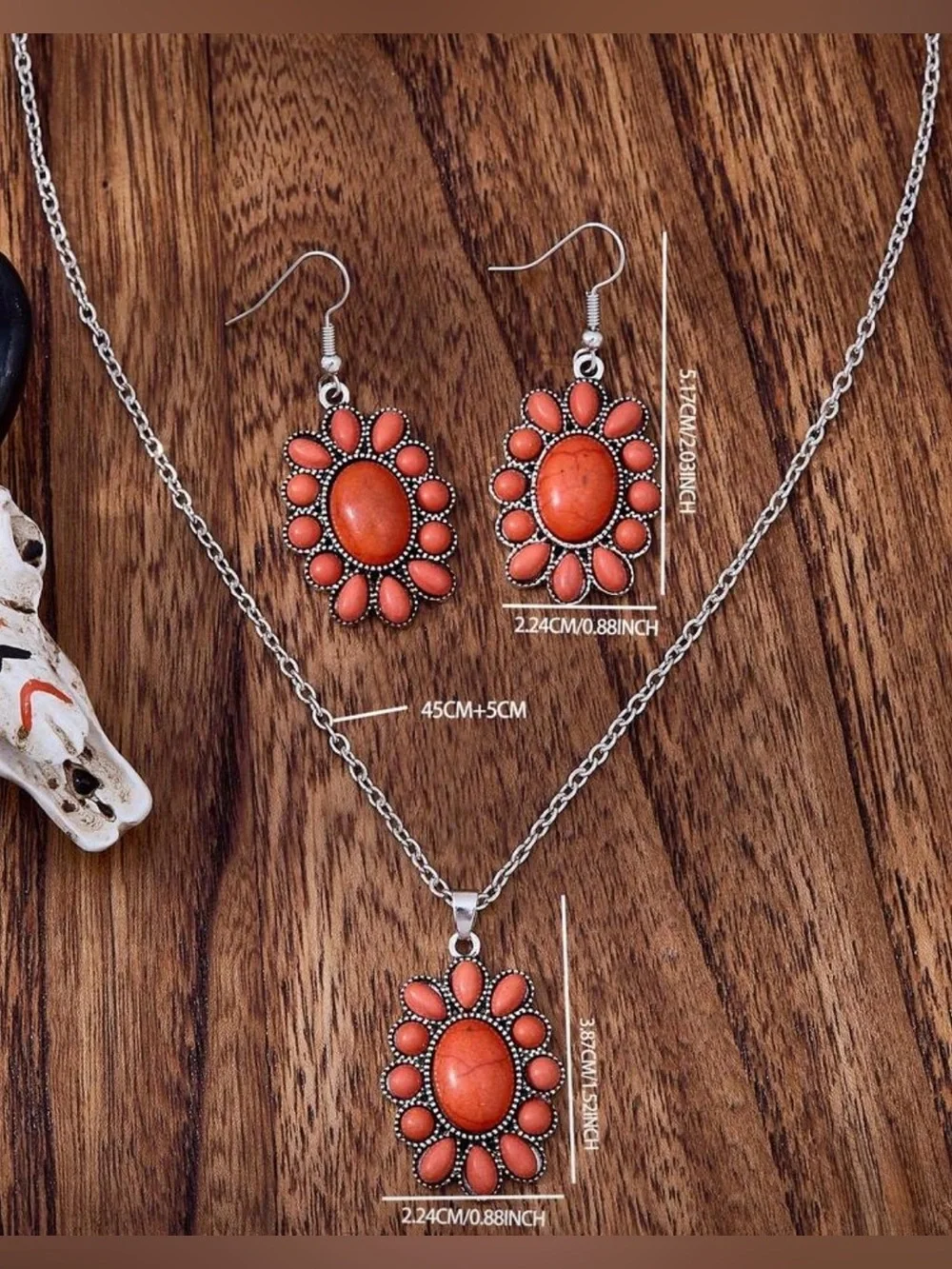 Western Coral Oval Flower Pendant Necklace and Earrings Set